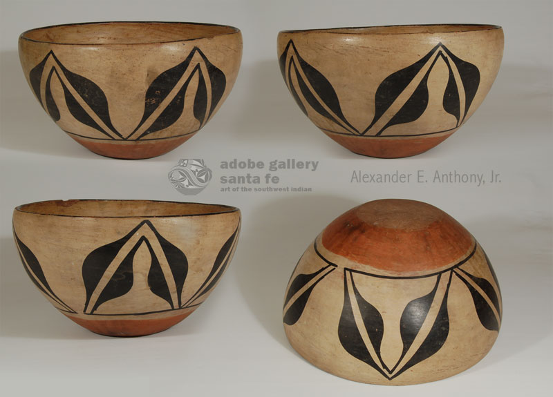 Historic Kewa Pueblo Potter - C3924J